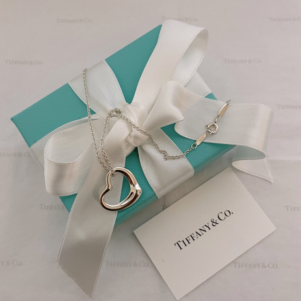 Tiffany & Co. Elsa Peretti Silver Large Open Heart Pendant Necklace 16” W/Pouch - Picture 2 of 9